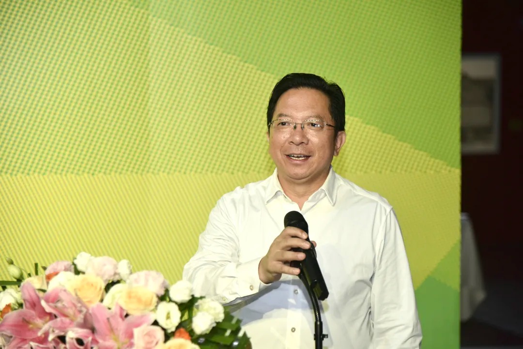 凝聚青年艺术力量 北京青年美术作品展在东亿美术馆开幕